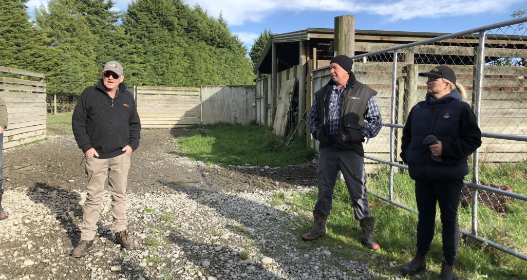 DIC 23 Buttericks Deer Shed Peter Swann Darryl Butterick and vet and facilitator Lorna Humm